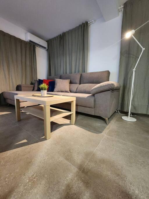 Piso De Diseno Elcheアパートメント エクステリア 写真