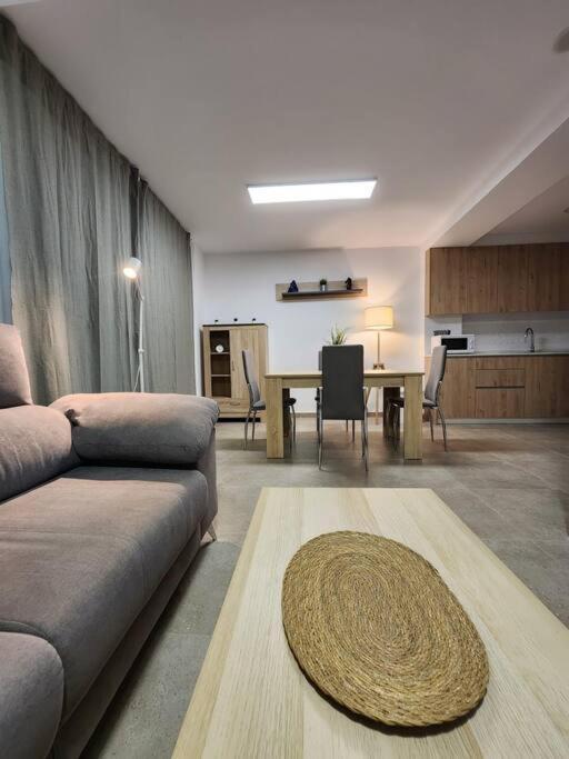 Piso De Diseno Elcheアパートメント エクステリア 写真